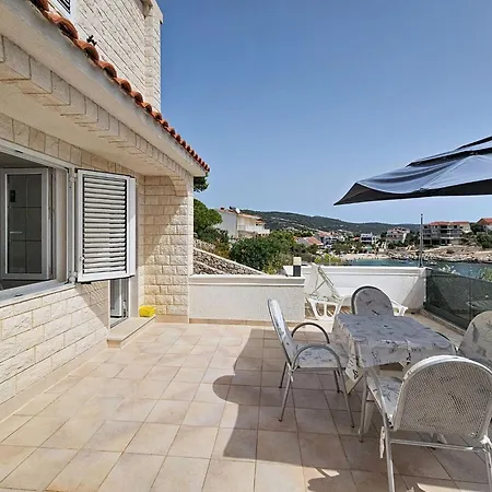 By The Sea-1 By Interhome Apartamento *