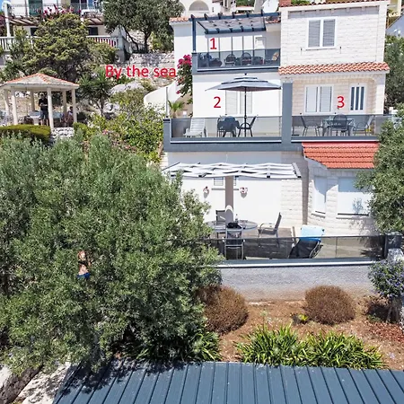 By The Sea-1 By Interhome Apartamento
